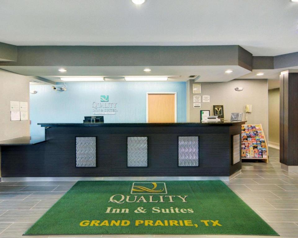 Quality Inn & Suites Grand Prairie Eksteriør bilde